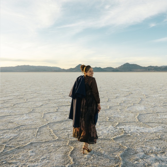 Meet your Posher, Anna - Picture 7 of 13